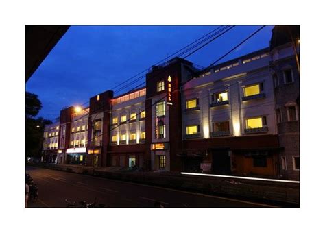 THE 10 CLOSEST Hotels to Chennai Central Railway .